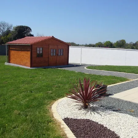 Holiday home Modern With A Garden Near The *